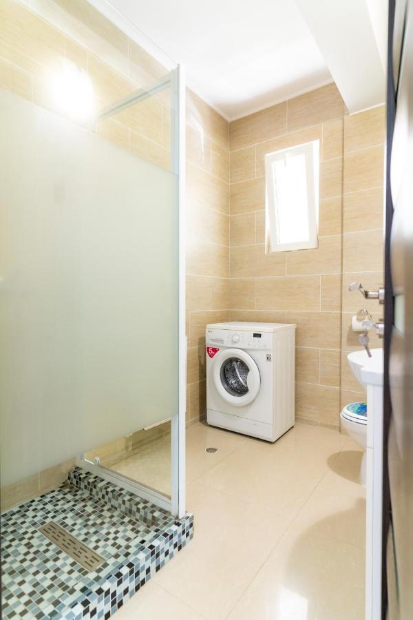 Apartament Tudor Năvodari Екстериор снимка